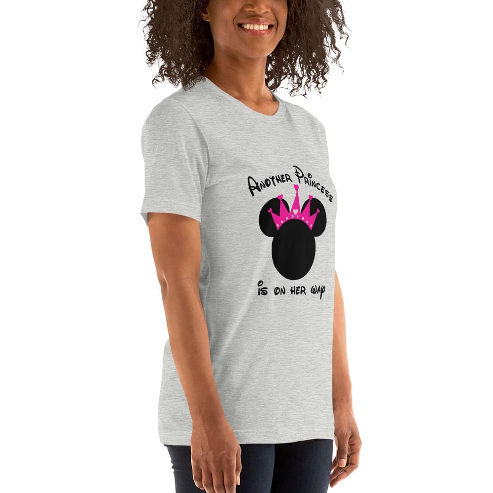 Camiseta mujer Another princess is on her way - Imagen 41