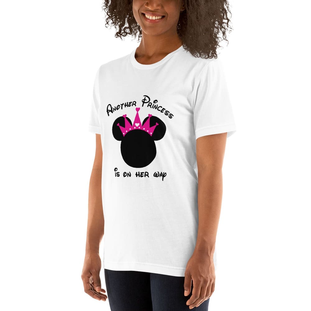 Camiseta mujer Another princess is on her way - Imagen 55