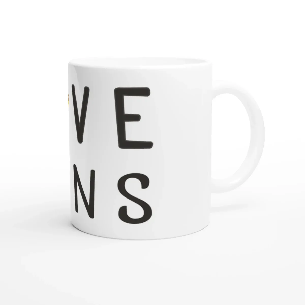 Taza Love Wins
