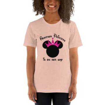 Camiseta mujer Another princess is on her way